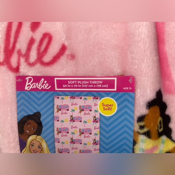 Barbie Soft Plush Throw Blanket!! RARE FIND! - Picture 5 of 6